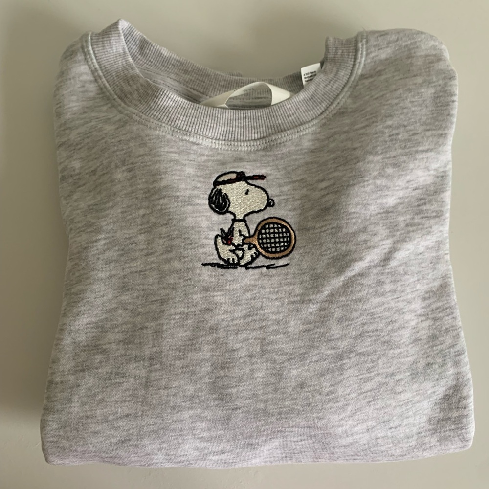 H&M Girls Crewneck Sweatshirt Light Grey Snoopy Size  8-10